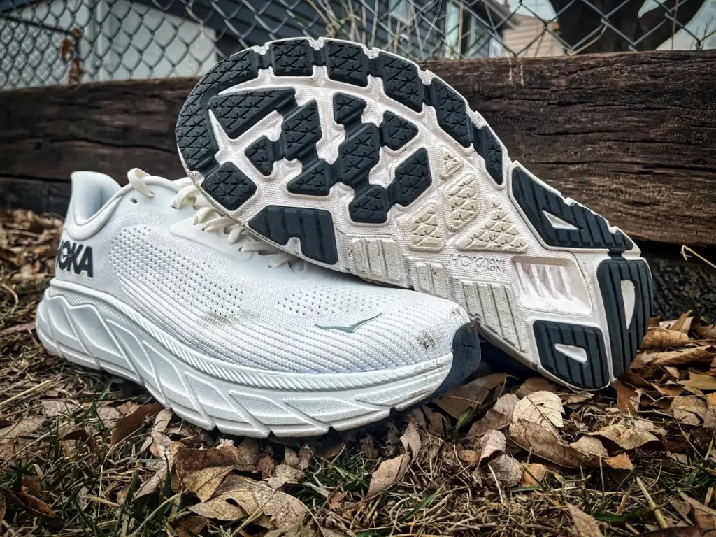 Hoka Arahi 7